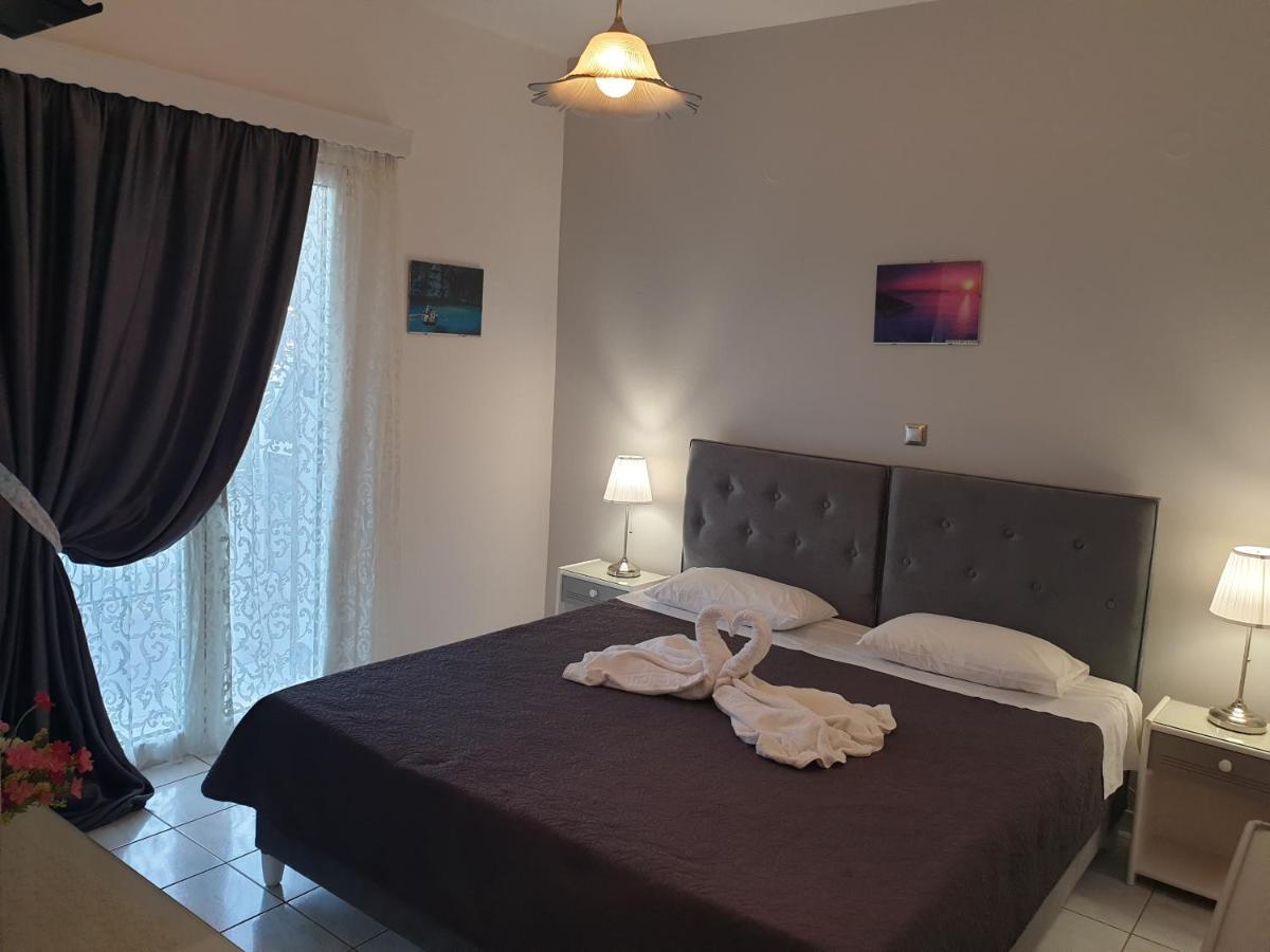 Makis Studios & Apartments Poros  Exterior foto